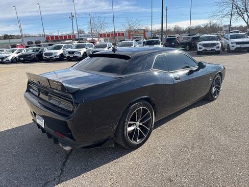 Used 2015 Dodge Challenger R/T Scat Pack w/ Leather Interior Group image 5