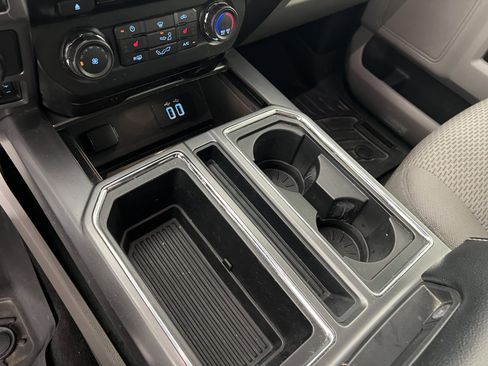 Used 2016 Ford F150 XLT w/ Equipment Group 302A Luxury image 28