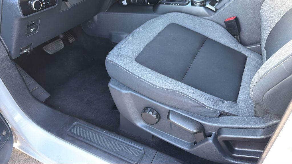 Used 2025 Ford Bronco Big Bend AWD/4WD image 16