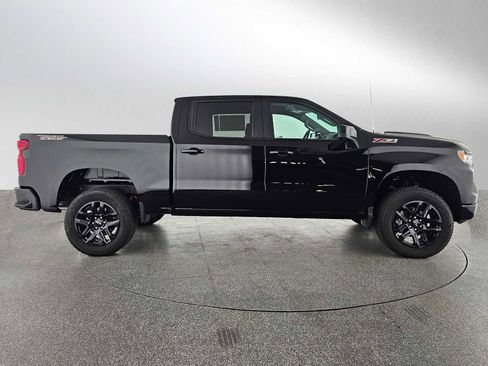 New 2026 Chevrolet Silverado 1500 LT Trail Boss w/ Convenience Package II image 2