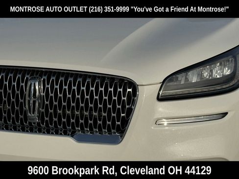 Used 2022 Lincoln Corsair AWD w/ Premium Package image 59