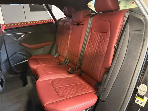 Used 2023 Audi SQ8 Premium Plus AWD/4WD image 38