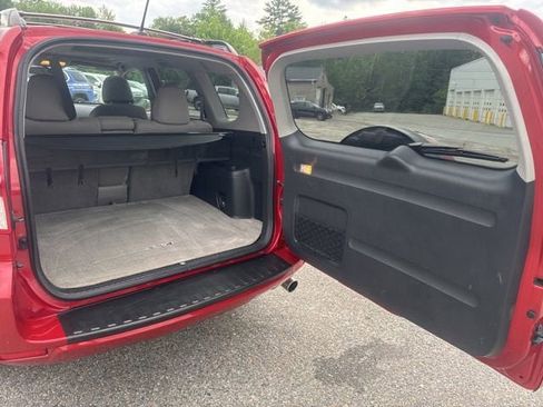 Used 2012 Toyota RAV4 4WD w/ Upgrade Value Pkg image 28