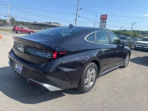 Used 2025 Hyundai Sonata SE FWD image 5