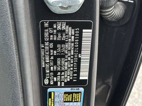 Used 2020 Kia Telluride EX w/ EX Premium Package image 31