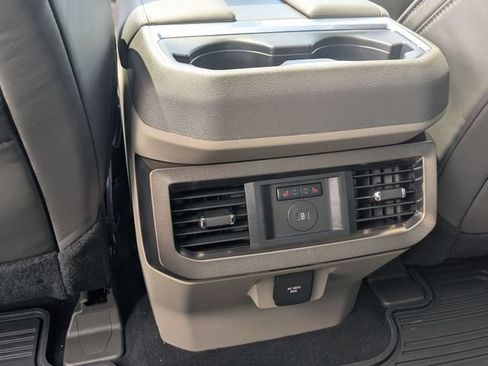 Used 2026 Ford F250 Platinum w/ Platinum Plus Package AWD/4WD image 24