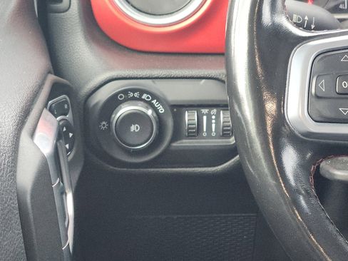 Used 2020 Jeep Wrangler Unlimited Rubicon w/ Dual Top Group image 13