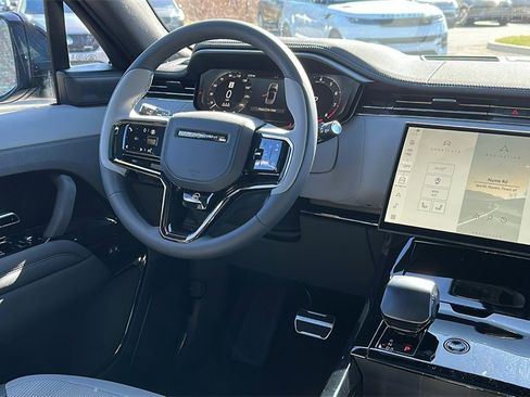 New 2025 Land Rover Range Rover Sport SV Edition Two image 27