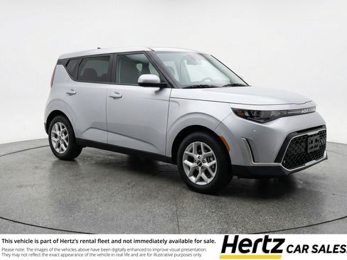 Used 2025 Kia Soul LX w/ LX Technology Package image 1