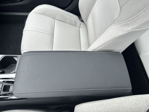 New 2026 Toyota Camry XLE image 28