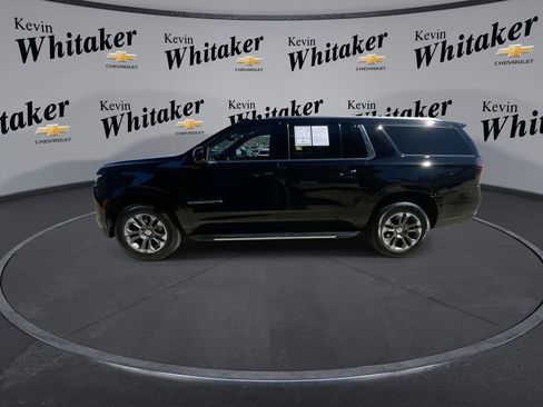 Used 2025 Chevrolet Suburban LS image 5