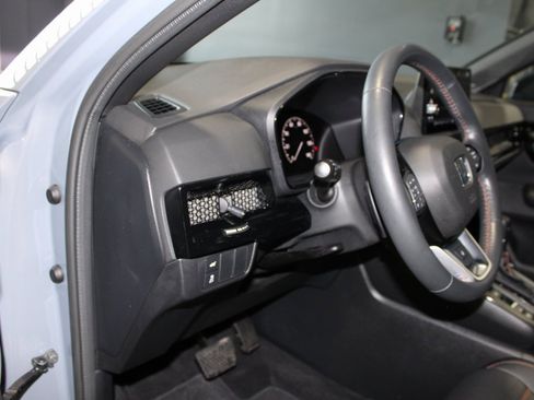 Used 2023 Honda CR-V Sport Touring image 11