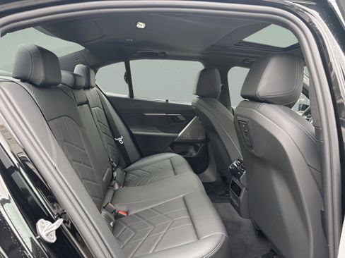 Used 2026 BMW 530i image 31