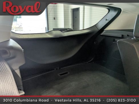 Used 2025 Buick Encore GX Preferred AWD/4WD image 11