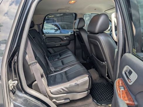 Used 2009 Chevrolet Tahoe LT AWD/4WD image 16