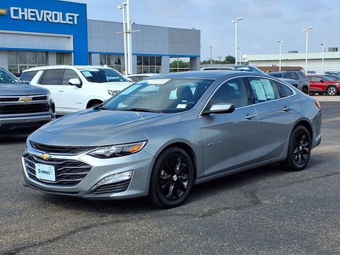Used 2023 Chevrolet Malibu LT FWD image 3