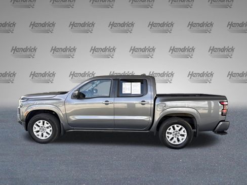 Used 2022 Nissan Frontier SV w/ Technology Package RWD image 7