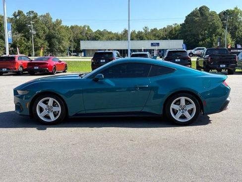 Used 2026 Ford Mustang Coupe RWD image 2
