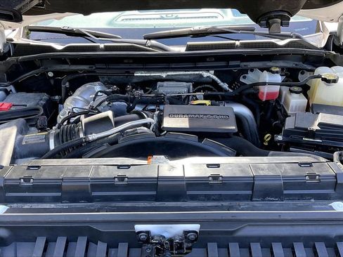Used 2023 GMC Sierra 3500 Denali w/ Denali Ultimate Package AWD/4WD image 39