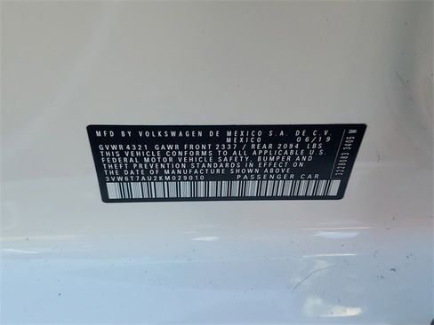 Used 2019 Volkswagen GTI SE image 29