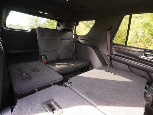 Used 2021 Chevrolet Tahoe LT image 28