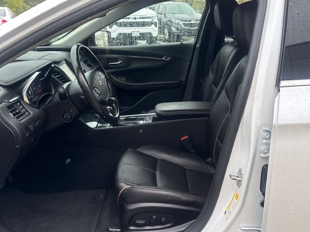 Certified 2018 Chevrolet Impala Premier w/ Premier Confidence Package FWD image 24