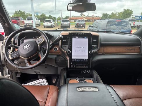 Used 2024 RAM 3500 Limited w/ Towing Technology Group AWD/4WD image 13