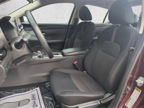 Used 2024 Nissan Sentra SV image 16