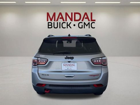 Used 2020 Jeep Compass Trailhawk AWD/4WD image 6