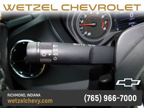Used 2023 Chevrolet Camaro LT RWD image 24