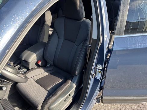 Certified 2024 Subaru Ascent Premium w/ Convenience Package image 2