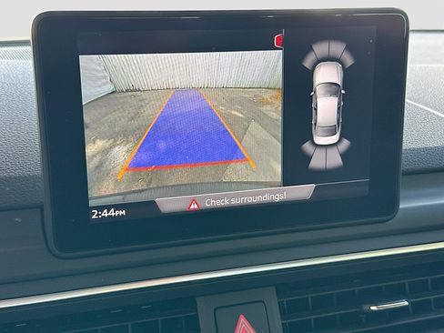 Used 2019 Audi A4 2.0T Premium image 13