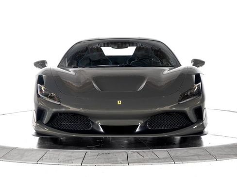 Certified 2022 Ferrari F8 Tributo RWD image 15