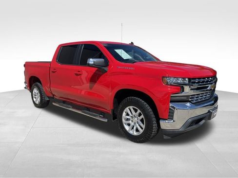 Used 2020 Chevrolet Silverado 1500 LT w/ LT Value Package RWD image 3