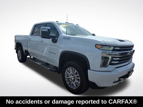 Used 2022 Chevrolet Silverado 3500 High Country w/ Technology Package AWD/4WD image 3