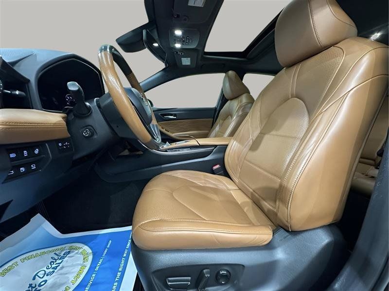 Used 2021 Toyota Avalon Limited w/ Advanced Safety Package FWD image 10