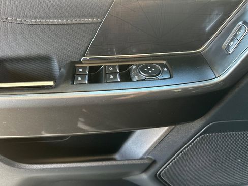 Used 2023 Ford F150 XLT w/ Equipment Group 302A High image 11