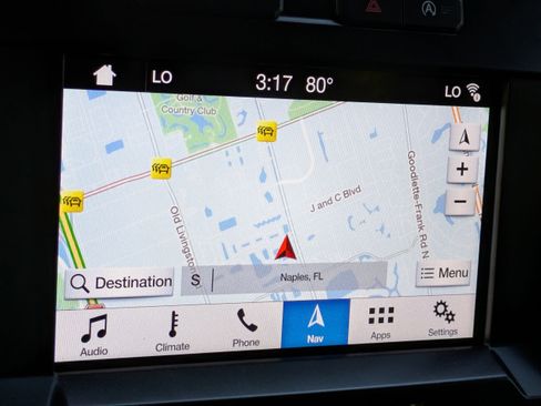 Used 2018 Ford F150 Lariat w/ Equipment Group 502A Luxury image 26