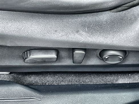 Used 2020 Subaru Legacy Limited image 13