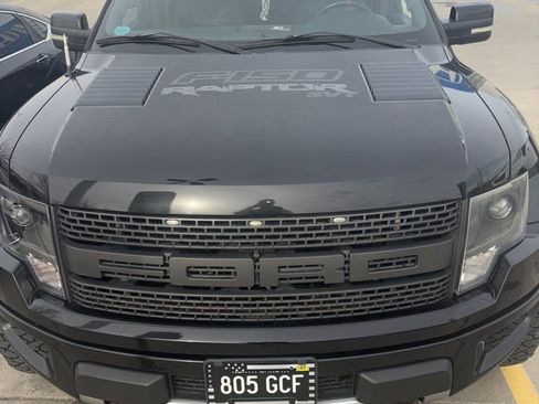 Used 2014 Ford F150 Raptor w/ Equipment Group 801A Luxury image 11