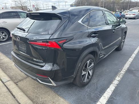 Used 2018 Lexus NX 300h AWD w/ Premium Package image 7