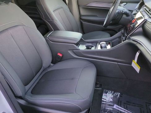 New 2026 Jeep Grand Cherokee Laredo X AWD/4WD image 28