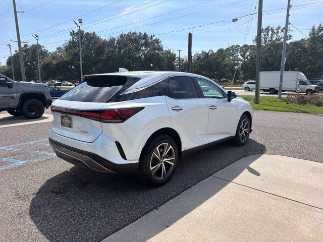Used 2024 Lexus RX 350 FWD w/ Accessory Package (K3) image 5