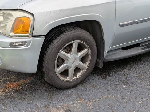 Used 2008 GMC Envoy SLT w/ Sun And 6-Disc Cd Package AWD/4WD image 10
