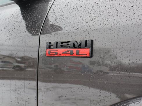 Used 2021 RAM 2500 Laramie w/ Night Edition image 4