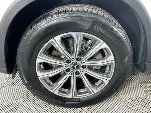 Certified 2023 Mercedes-Benz GLC 300 image 29