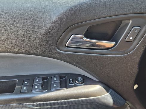 Used 2019 Chevrolet Colorado Z71 RWD image 13