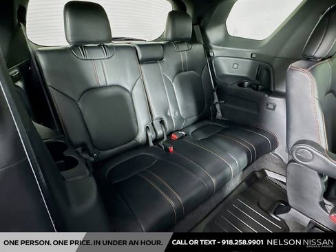 Used 2023 Honda Pilot TrailSport image 27