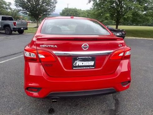 Used 2019 Nissan Sentra SR FWD image 7
