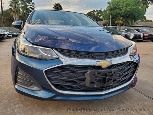 Used 2019 Chevrolet Cruze LT image 6